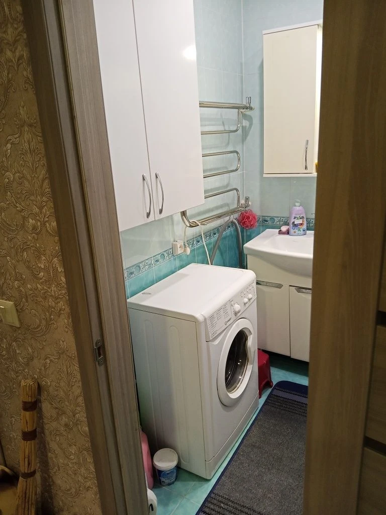 Продається 2-кімнатна квартира в центрі