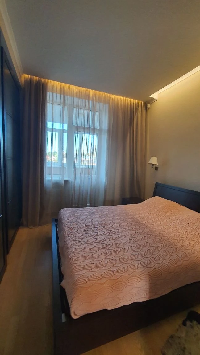 Apartment for sale with a view of the Dnipro River