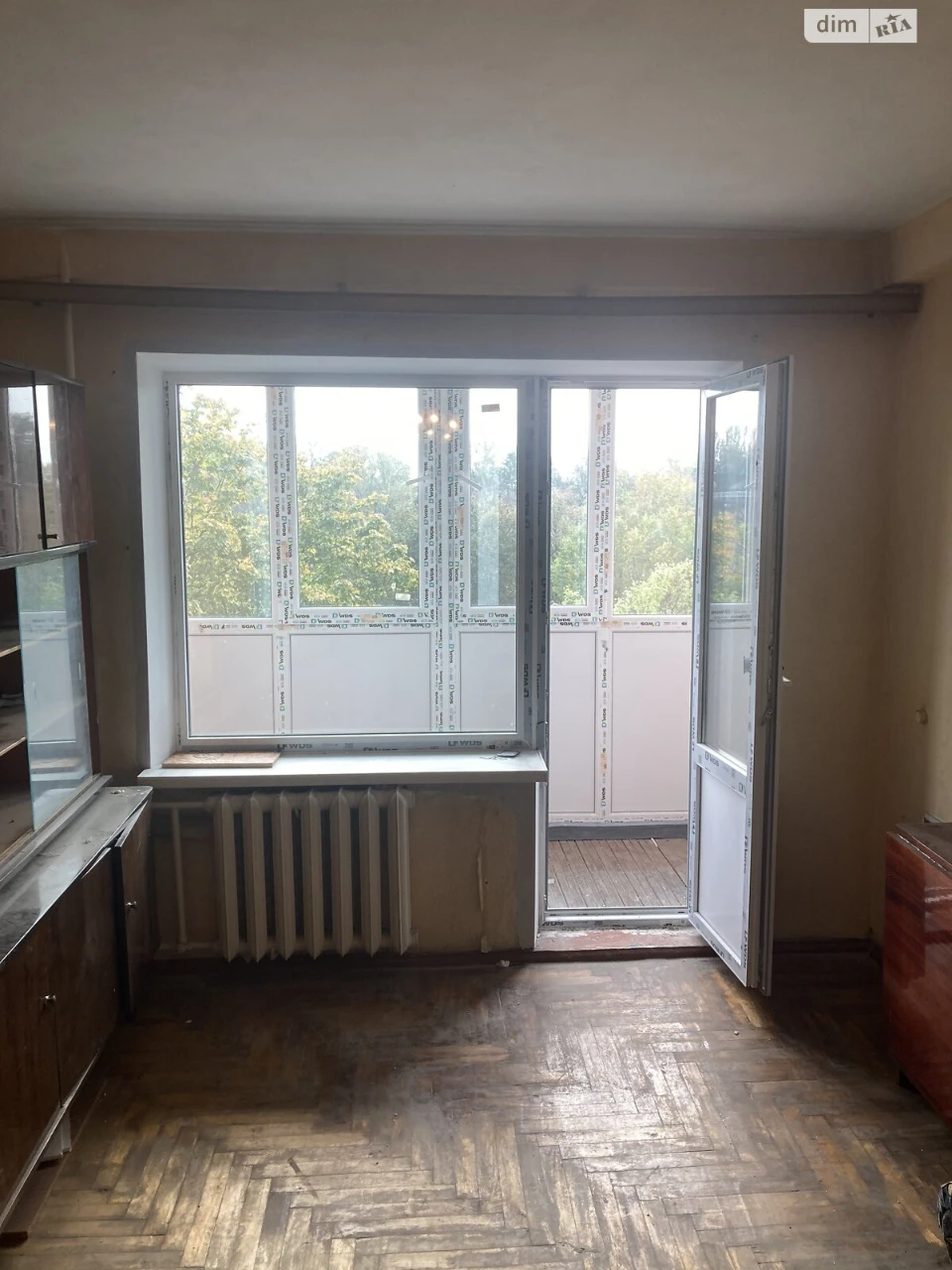 One-Bedroom Apartment in Шевchenkivsky District