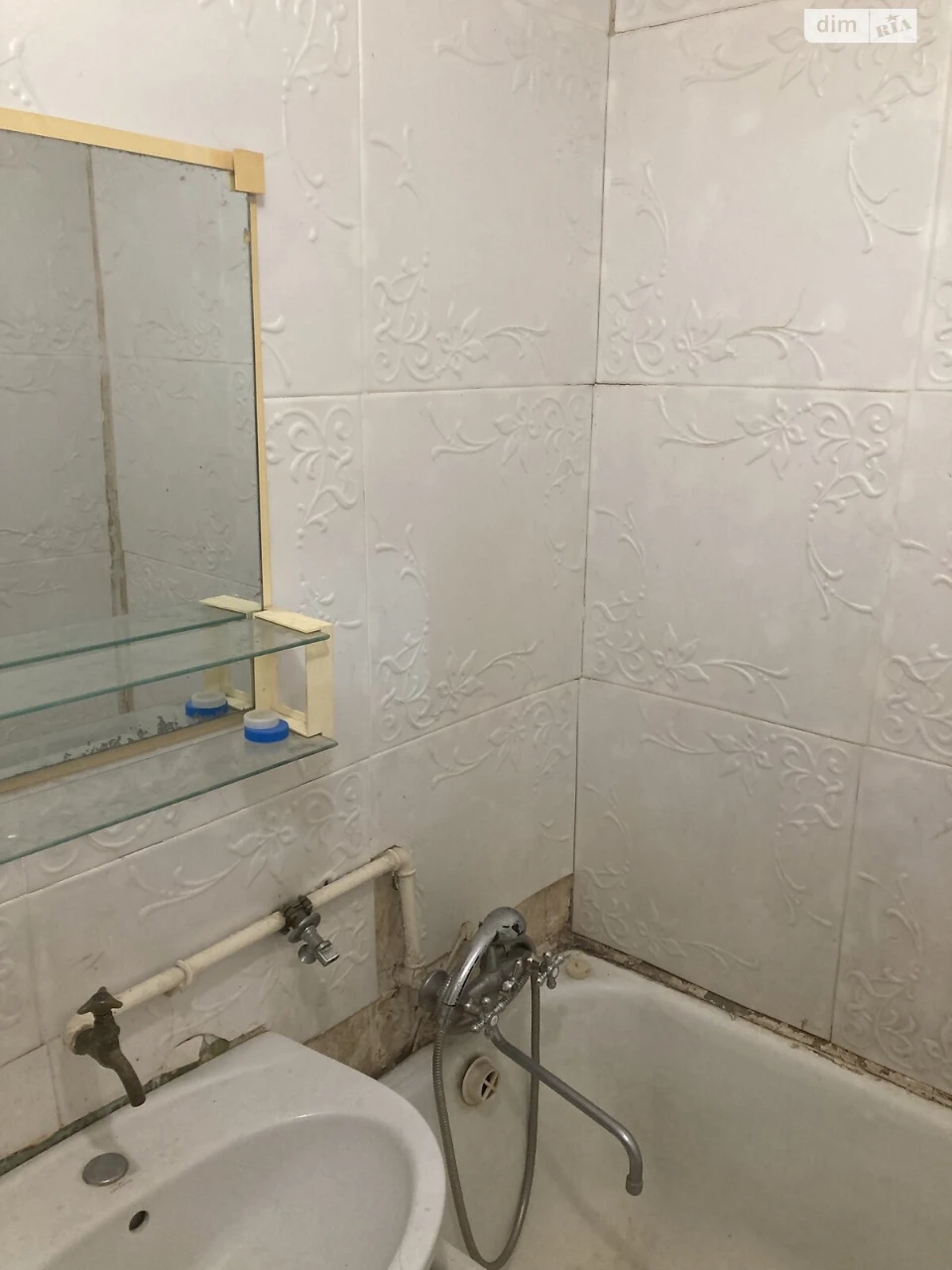 One-Bedroom Apartment in Шевchenkivsky District
