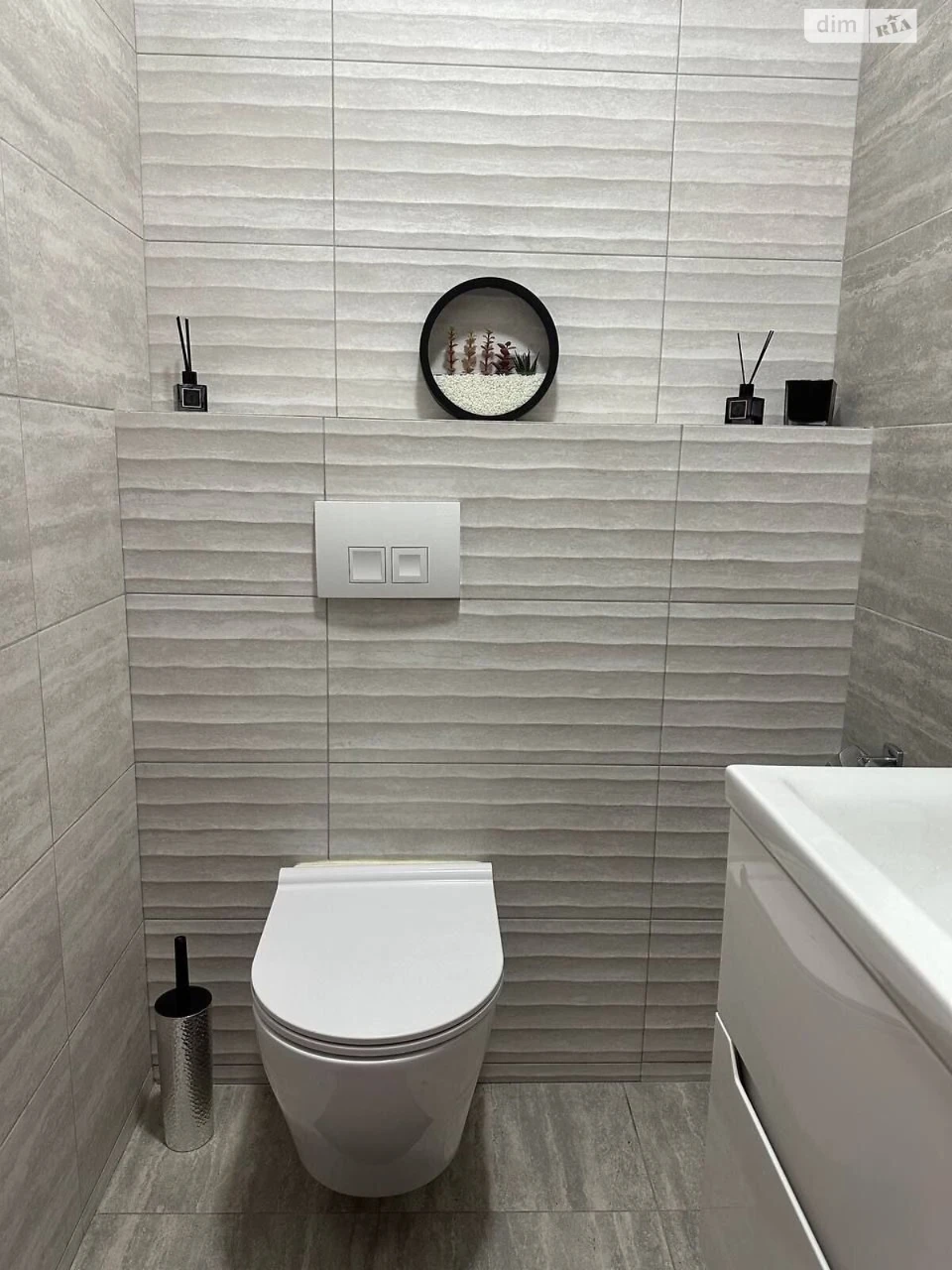 Long-Term Rental Apartment, Podil