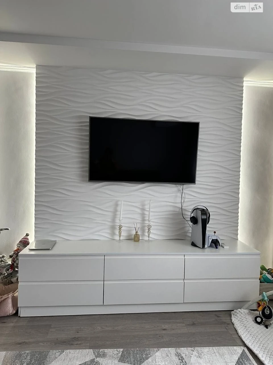 Long-Term Rental Apartment, Podil