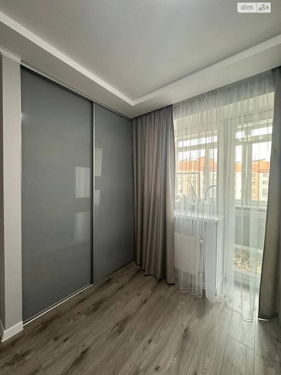 Long-Term Rental Apartment, Podil