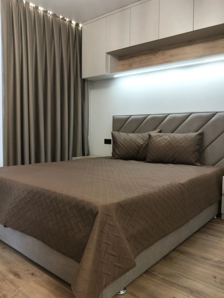 Продается 1,5-комнатная квартира 43,5 м²