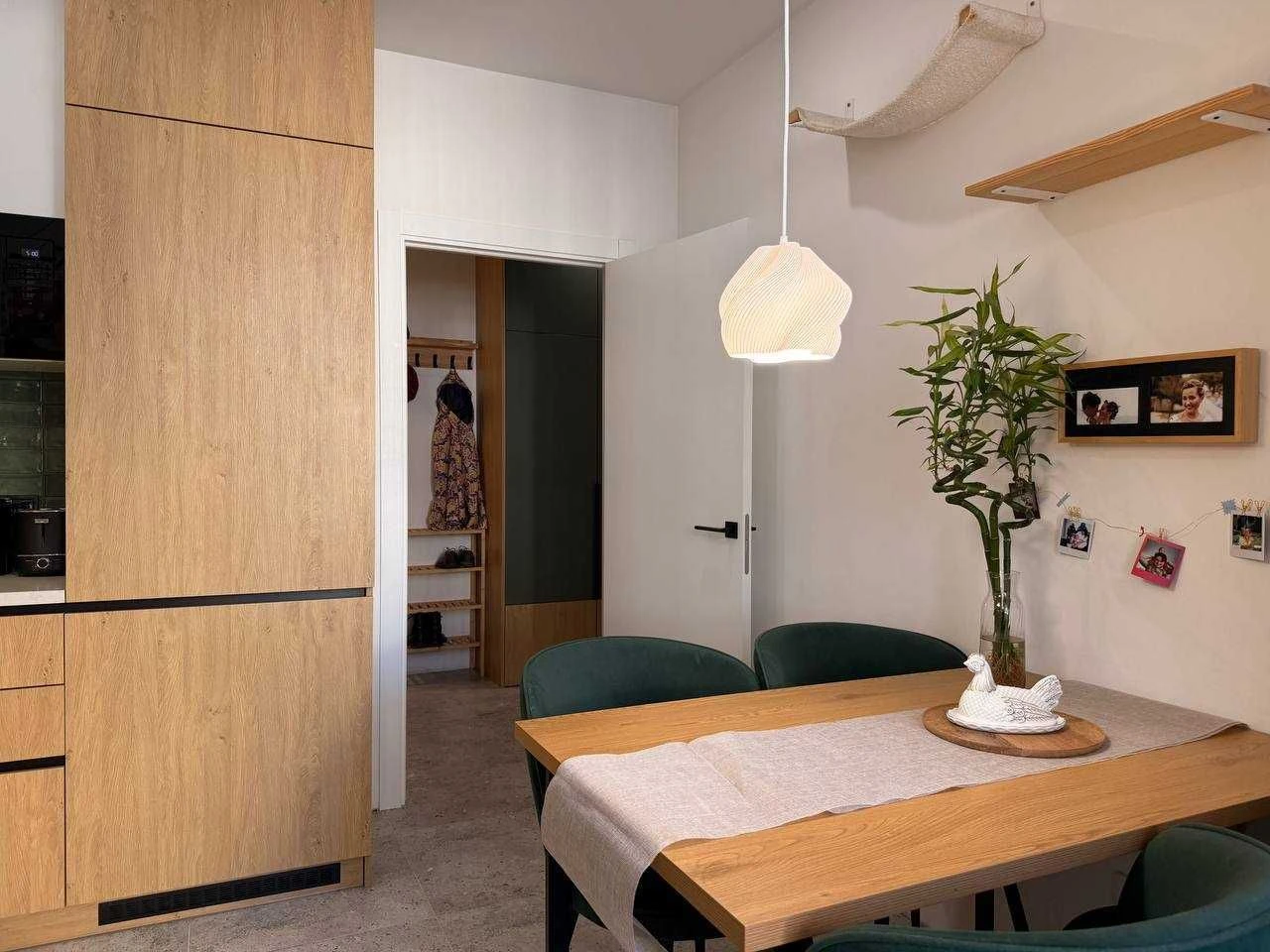 Sale of a 2-bedroom apartment on Garbarskaya Street