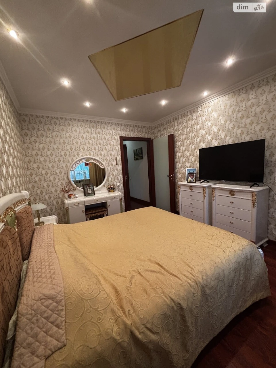 Apartment for Sale - Southwestern District