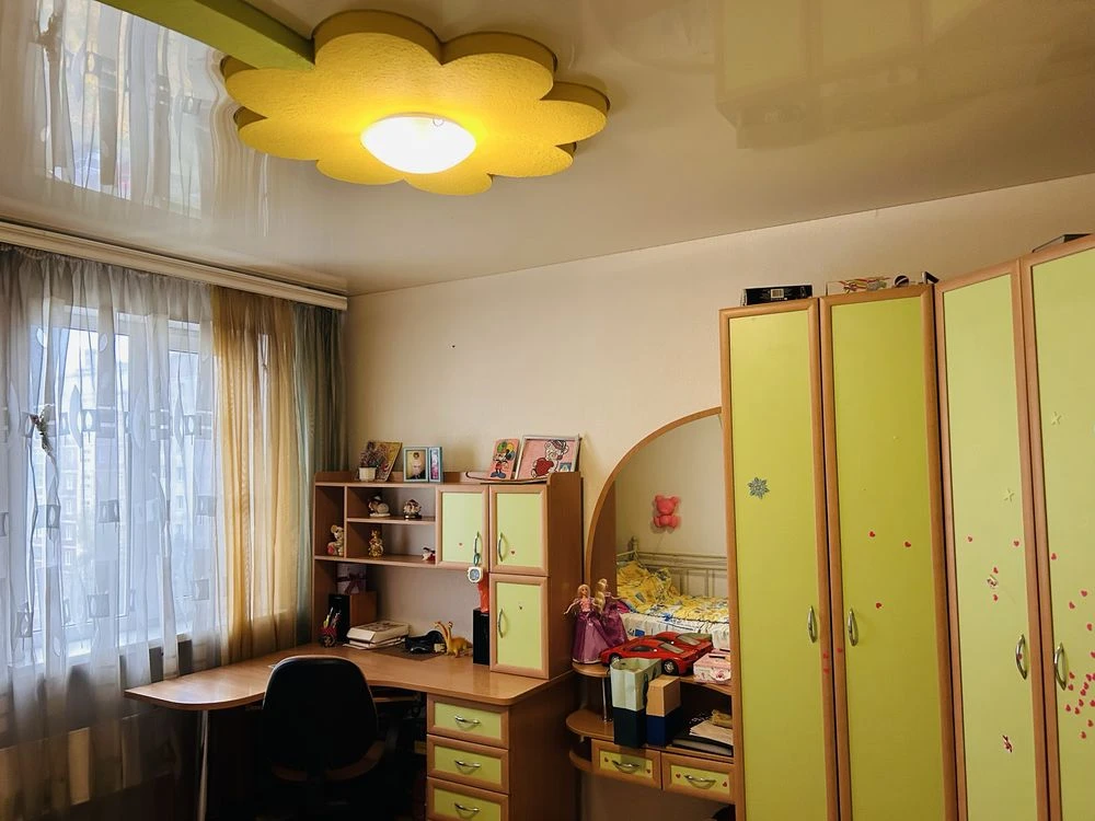 For Sale: 4-bedroom apartment in the quiet city of Zhytomyr