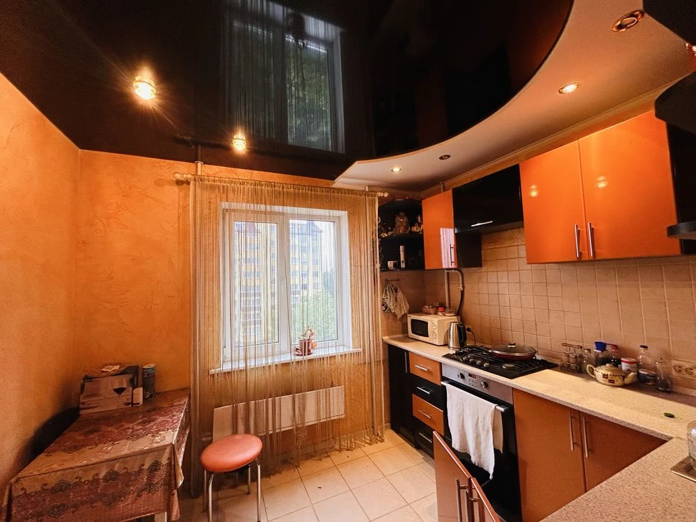 For Sale: 4-bedroom apartment in the quiet city of Zhytomyr