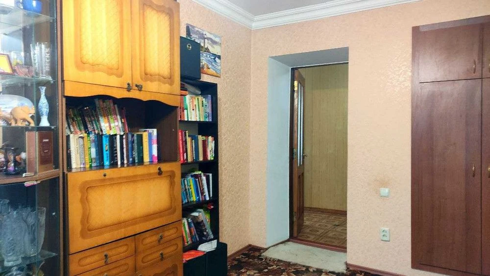 3-х комнатная квартира в районе Слободского рынка.