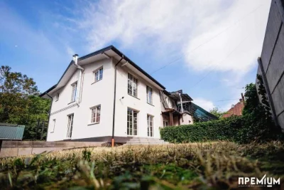 One-room apartment for sale in the city center