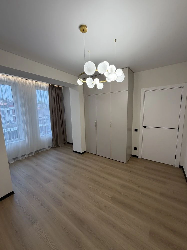 For Sale! One-bedroom apartment