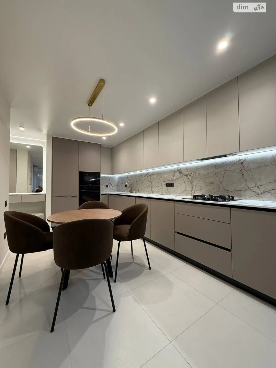 Apartment for Sale – Druжба
