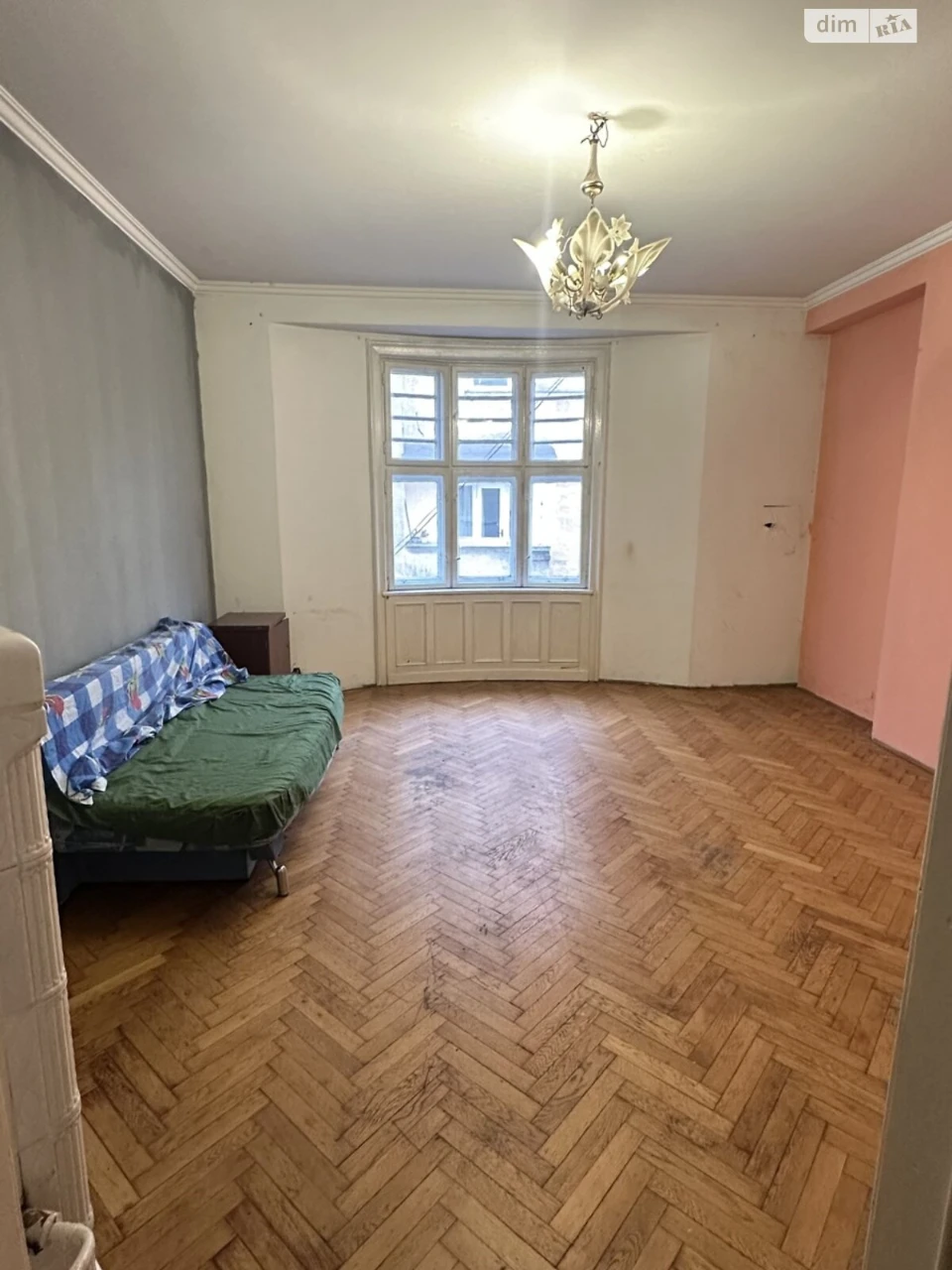 Apartment for Sale - First of May