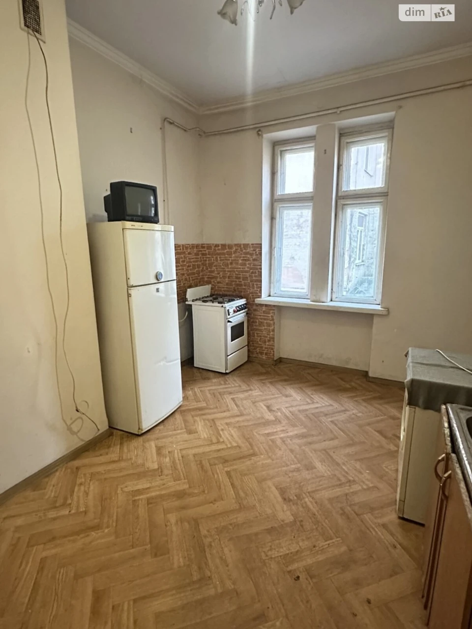 Apartment for Sale - First of May