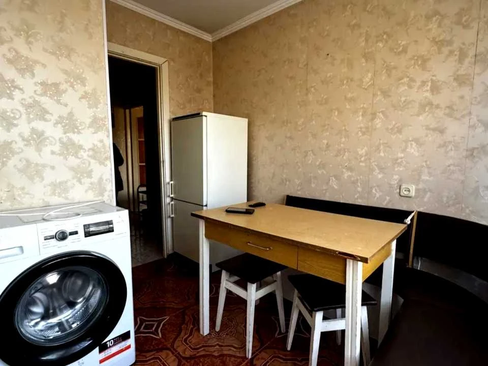 Apartment. Anatolii Solovyannenka Street, Kyiv