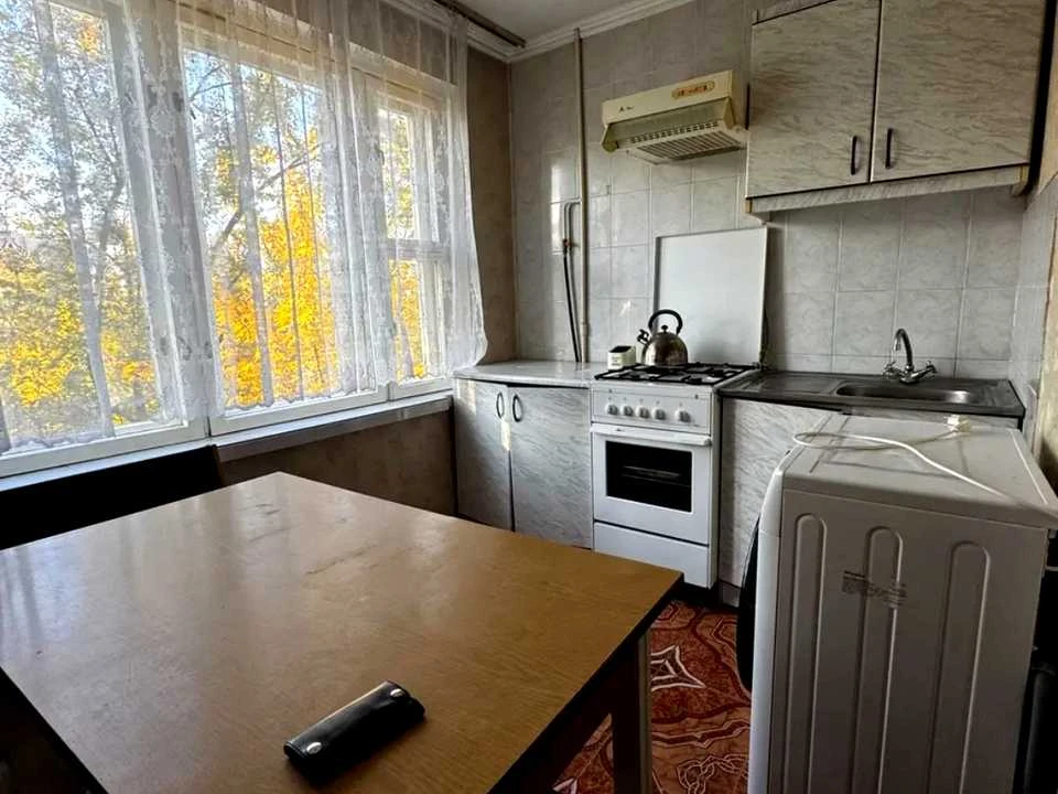 Apartment. Anatolii Solovyannenka Street, Kyiv
