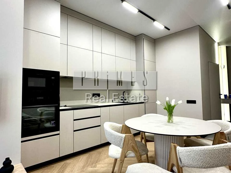 Apartment. Degtyarivska st., Kyiv