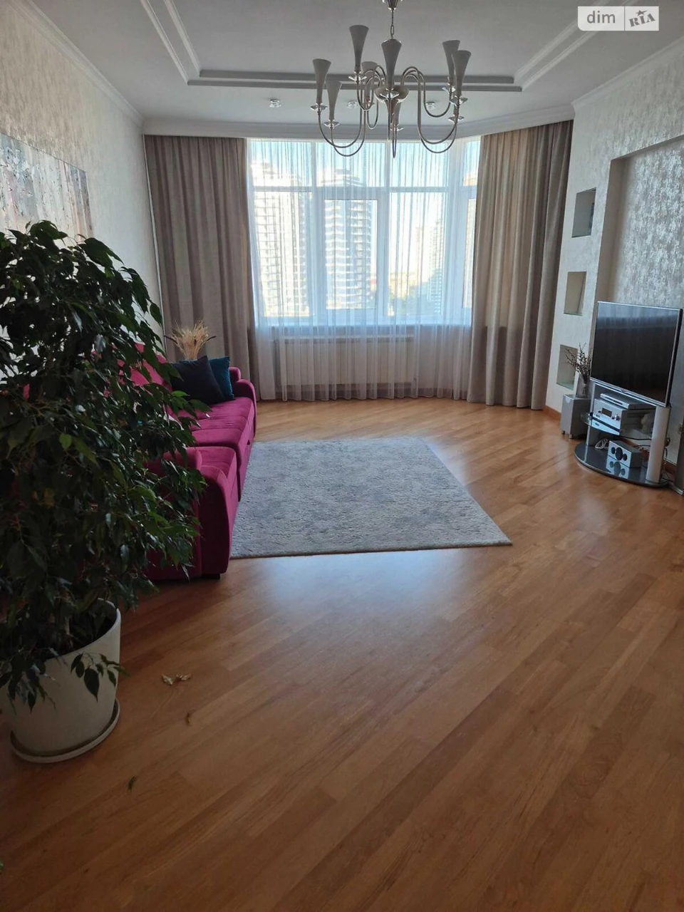 Long-Term Rental Apartment, Pecherst