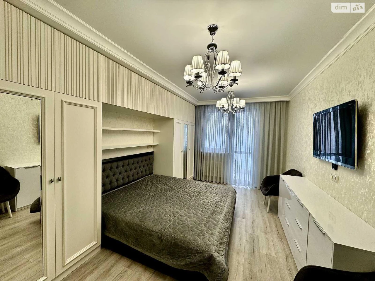 Long-Term Rental - 3-Bedroom Apartment in Poshnyky