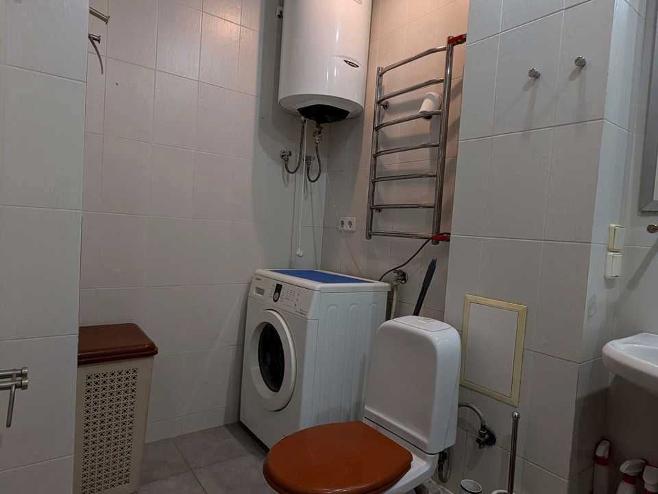 Apartment. Жмеринська вул., Kyiv
