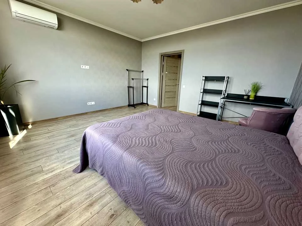 Apartment. Igor Sikirsky Street, Kyiv