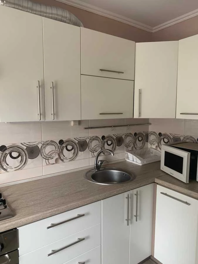Rent a one-bedroom apartment (40 sq m) in Kyiv, Дарницкий district