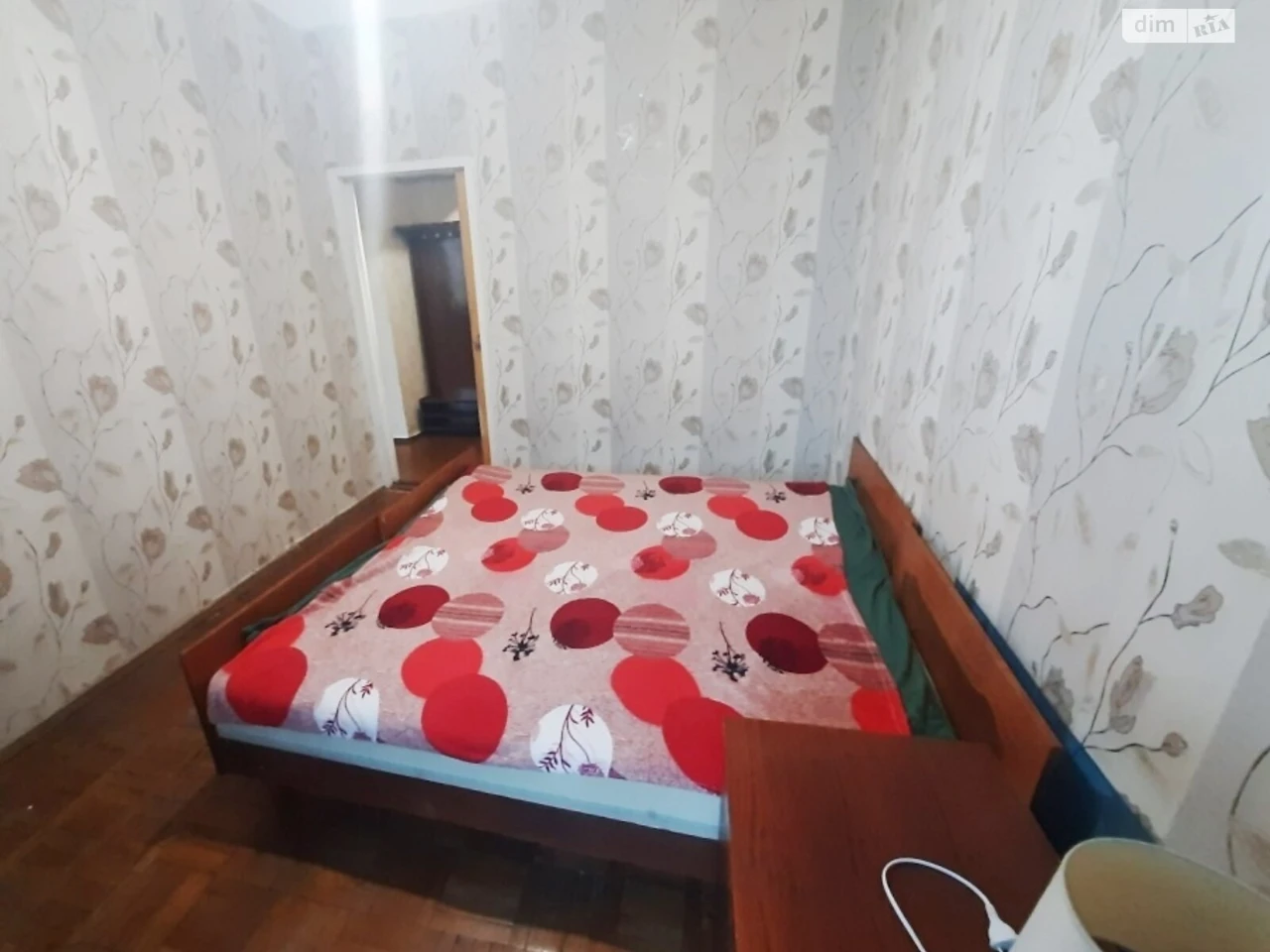 Long-Term Rental Apartment, Perhotravnevyi Massiv