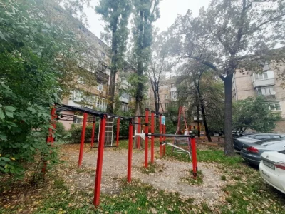 Long-Term Rental Apartment, Perhotravnevyi Massiv