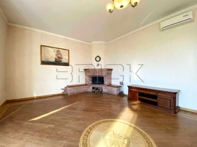 Квартира. Київ, Антоновича вул.