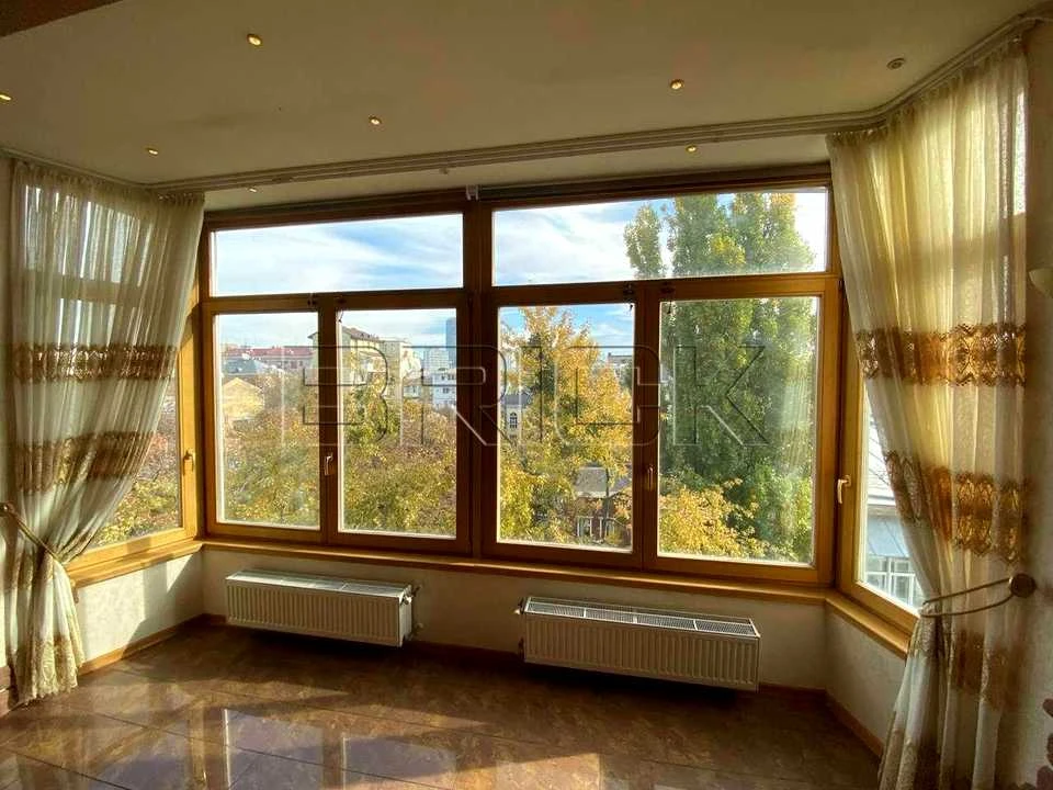Квартира. Київ, Антоновича вул.