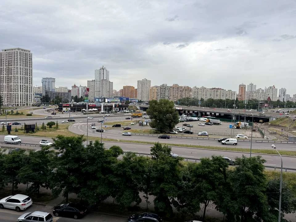 Квартира. Киев, Днепровская набережная ул.