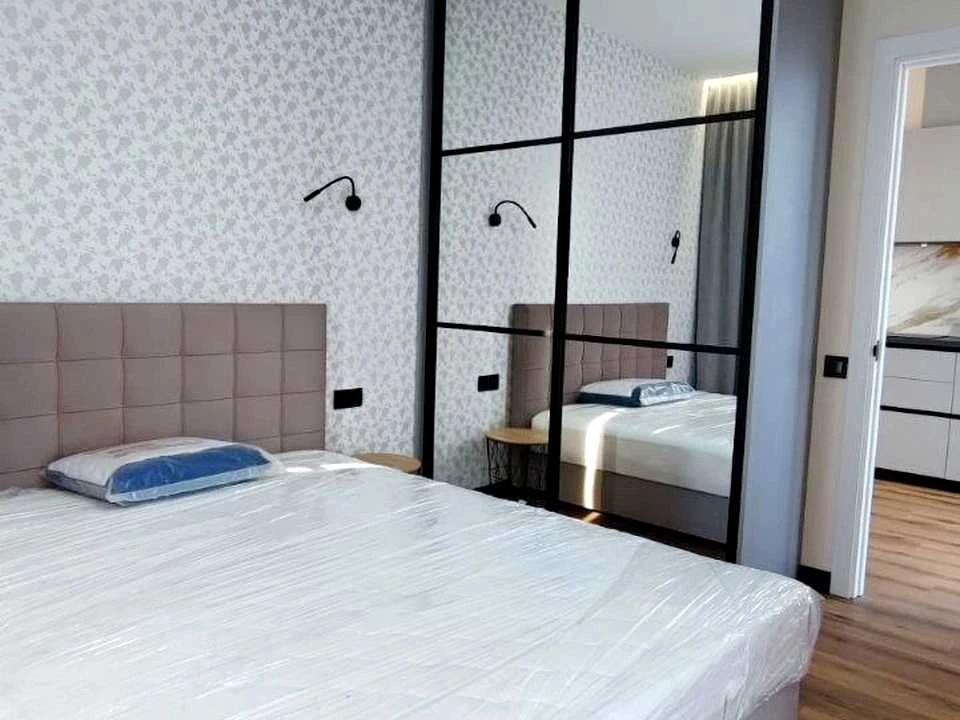 Apartment. Dnipro, Naberezhna Peremohy st.