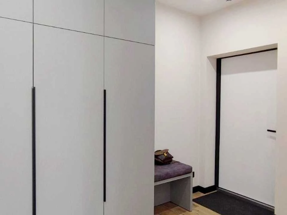 Apartment. Dnipro, Naberezhna Peremohy st.