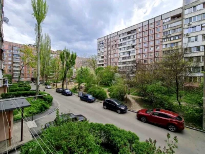 Квартира. Дніпро, Набережна Перемоги вул.