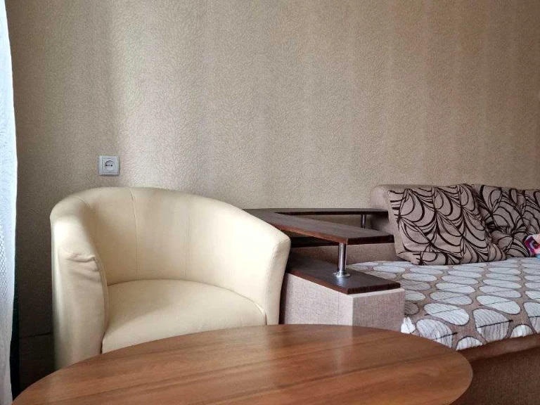 Apartment. Dnipro, Manuilivsky Prospect.