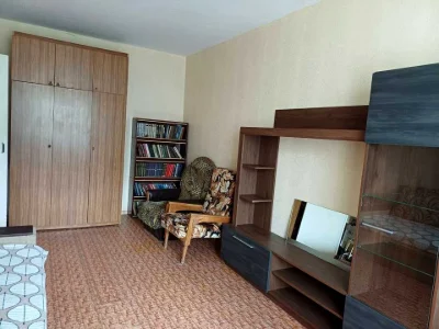 Apartment. Dnipro, Manuilivsky Prospect.
