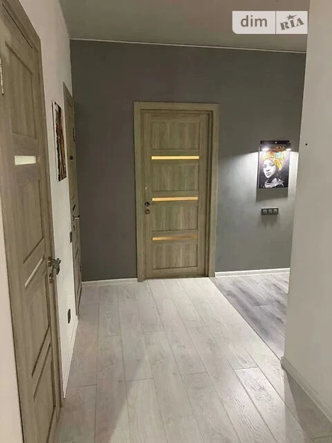 Sale of 3-room apartment 77 sq. m on Sim'yi Kulzhenkiv 31B street • I