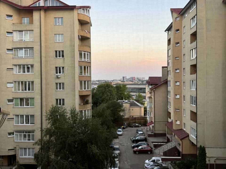 Квартира. Львів, Залізнична вулиця