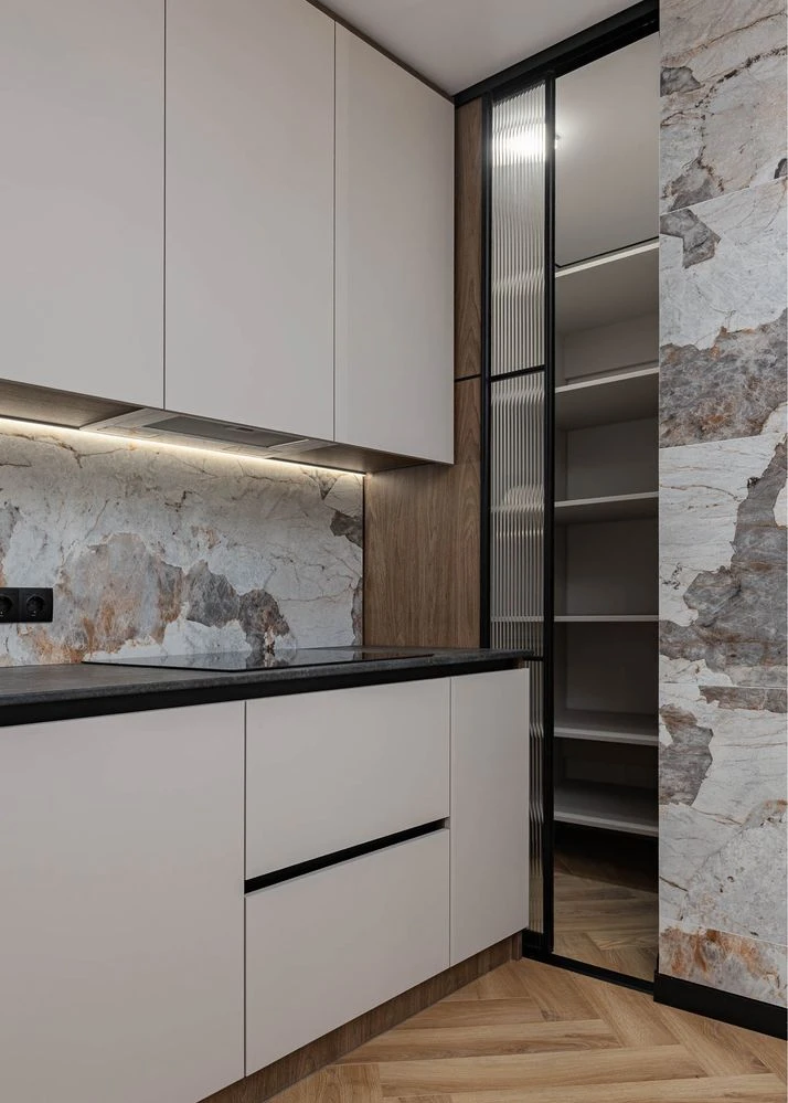 Продажа 2-комнатной квартиры в ЖК "Парус Сити", ул. Кульпарковская, 93