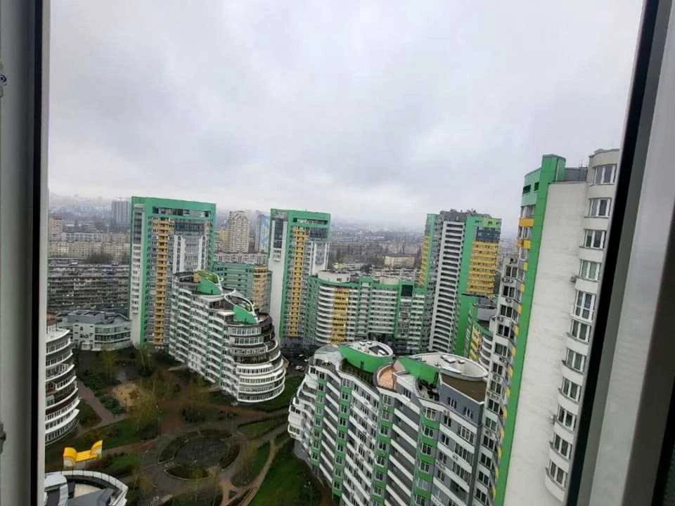 Квартира. Киев, Вышгородская ул.