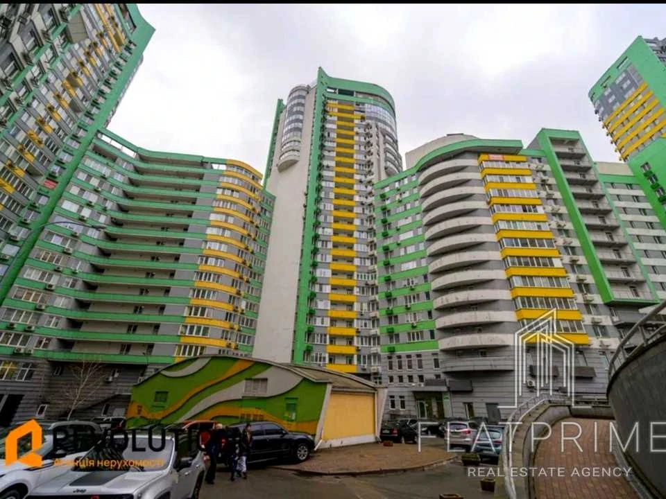 Квартира. Киев, Вышгородская ул.