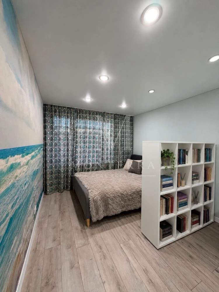 Sale without commission of a 1-room apartment at 36 Milutenka Street, with