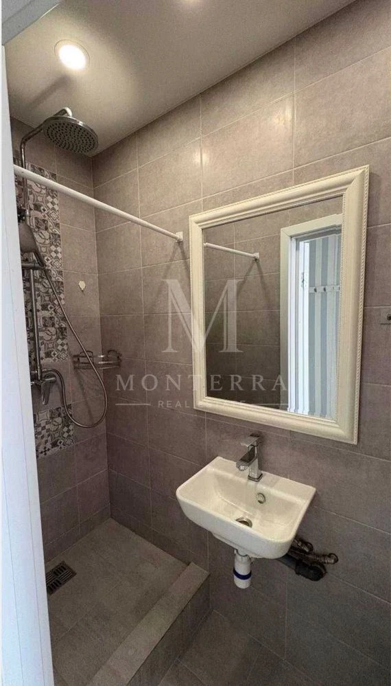 Sale without commission of a 1-room apartment at 36 Milutenka Street, with