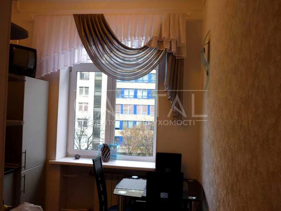 Apartment. Melnikova st., Kyiv