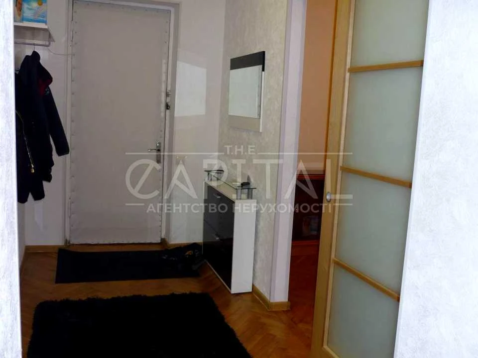 Apartment. Melnikova st., Kyiv