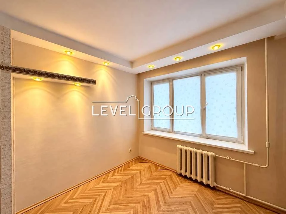 Apartment. Romana Shukhyevych Street, Kyiv