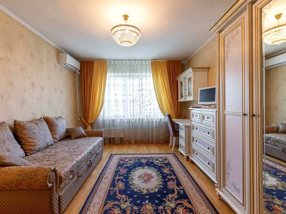 Квартира. Микола Бажана проспект, Київ