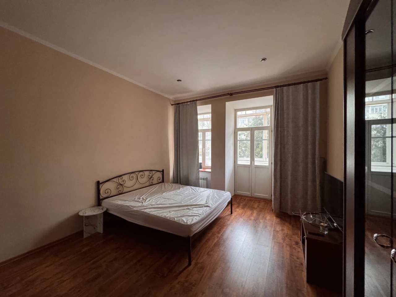 Продається 1-кімнатна квартира, Гарматна 21/30