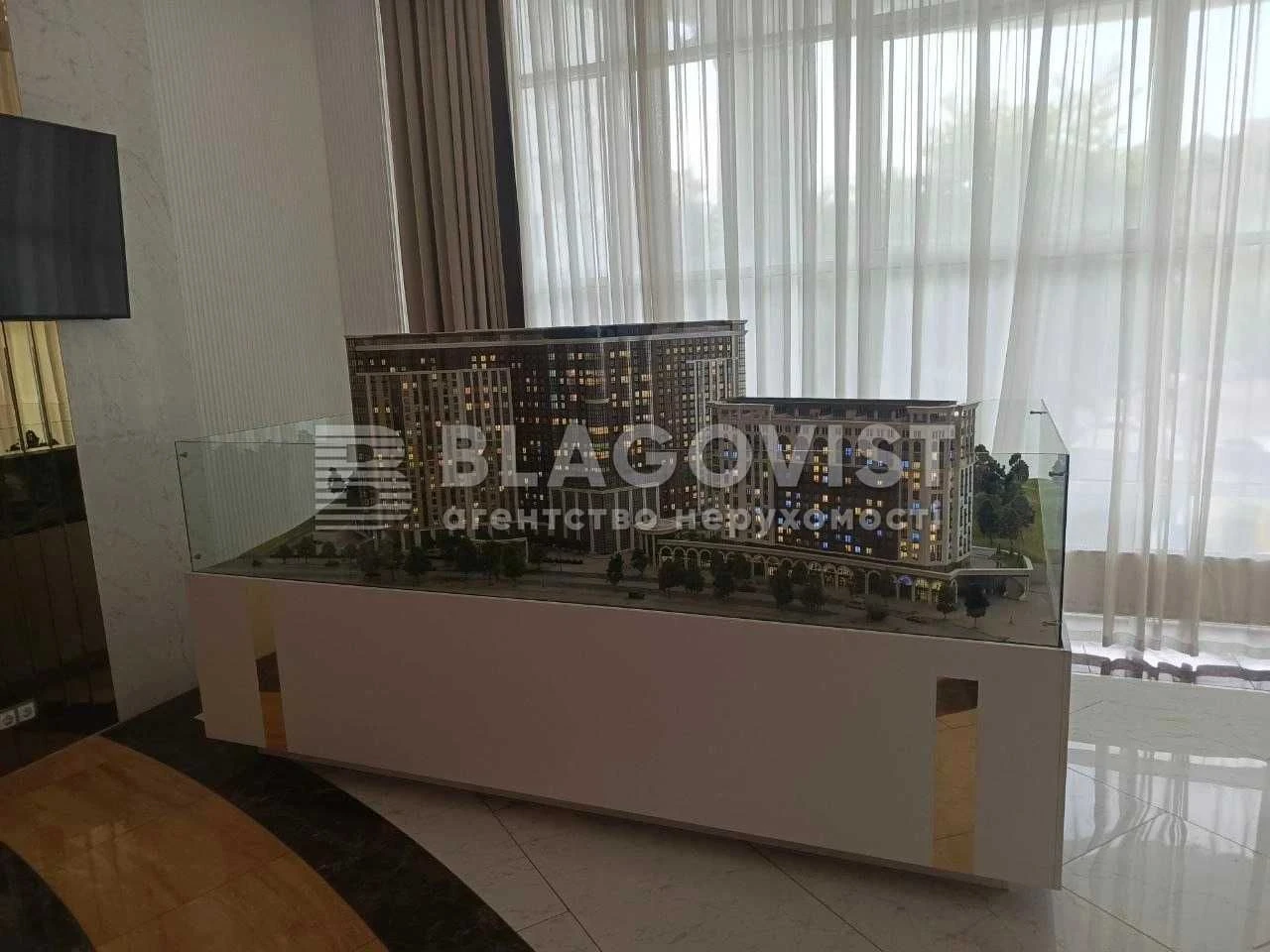 Sale of 1-bedroom apartment in residential complex "Podil Plaza & Residence"