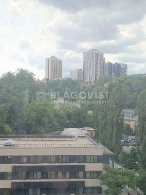 Sale of 1-bedroom apartment in residential complex "Podil Plaza & Residence"